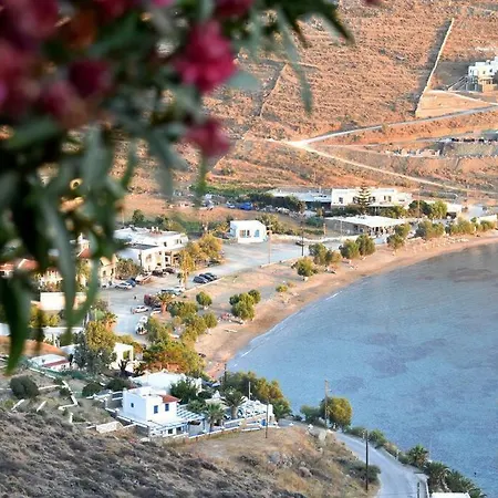 Awesome Traditional Maisonette House - Kythnos *
