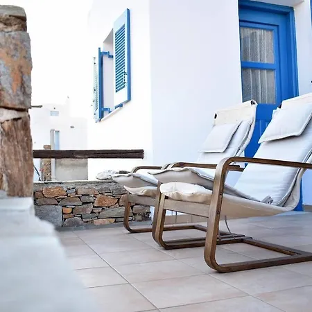 Awesome Traditional Maisonette House - Kythnos Casa de Férias *