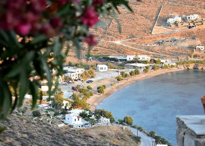 Awesome Traditional Maisonette House - Kythnos *